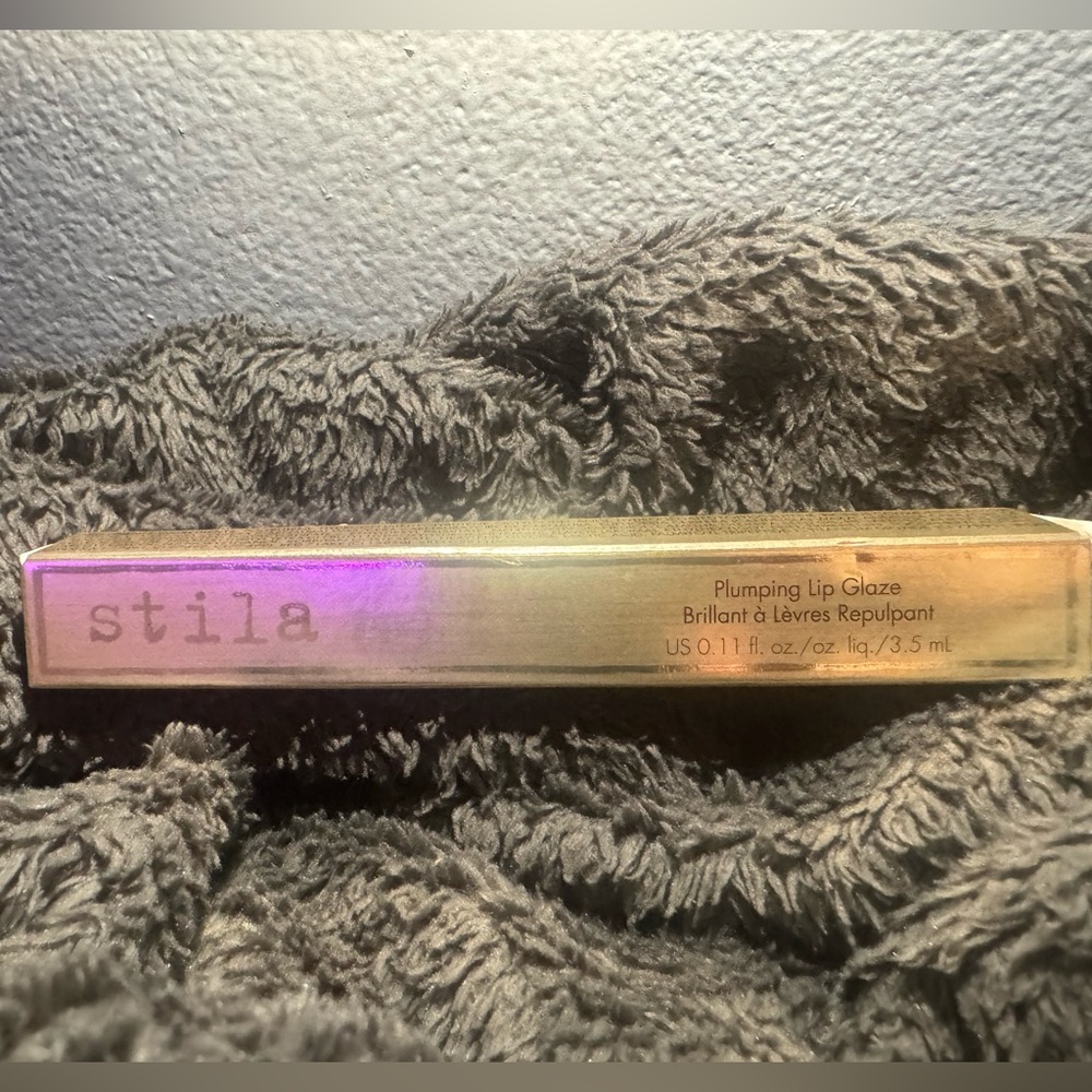 Stila plumping lip glaze gloss